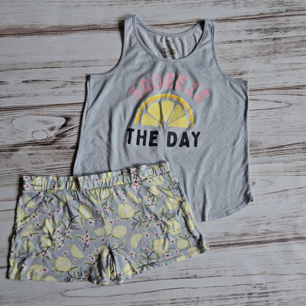 Secret Treasures 2 piece tanktop and sjorts PJ set Squeeze the Day Lemons sz L